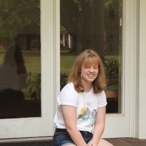 Meet your Posher, Carly